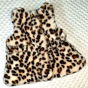 EUC Little Me Brand Faux Fur Leopard Cheetah Infant Girls Vest Snap Size 18 mths